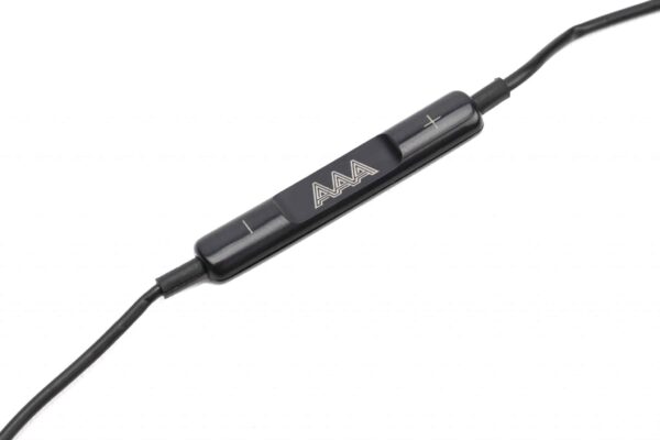 Auricolari a filo AAAmaze EA-3 nero COMPASS