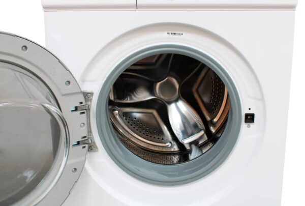 Lavatrice frontale AAAmaze AMWMMX1 1200 giri 8kg. Classe B